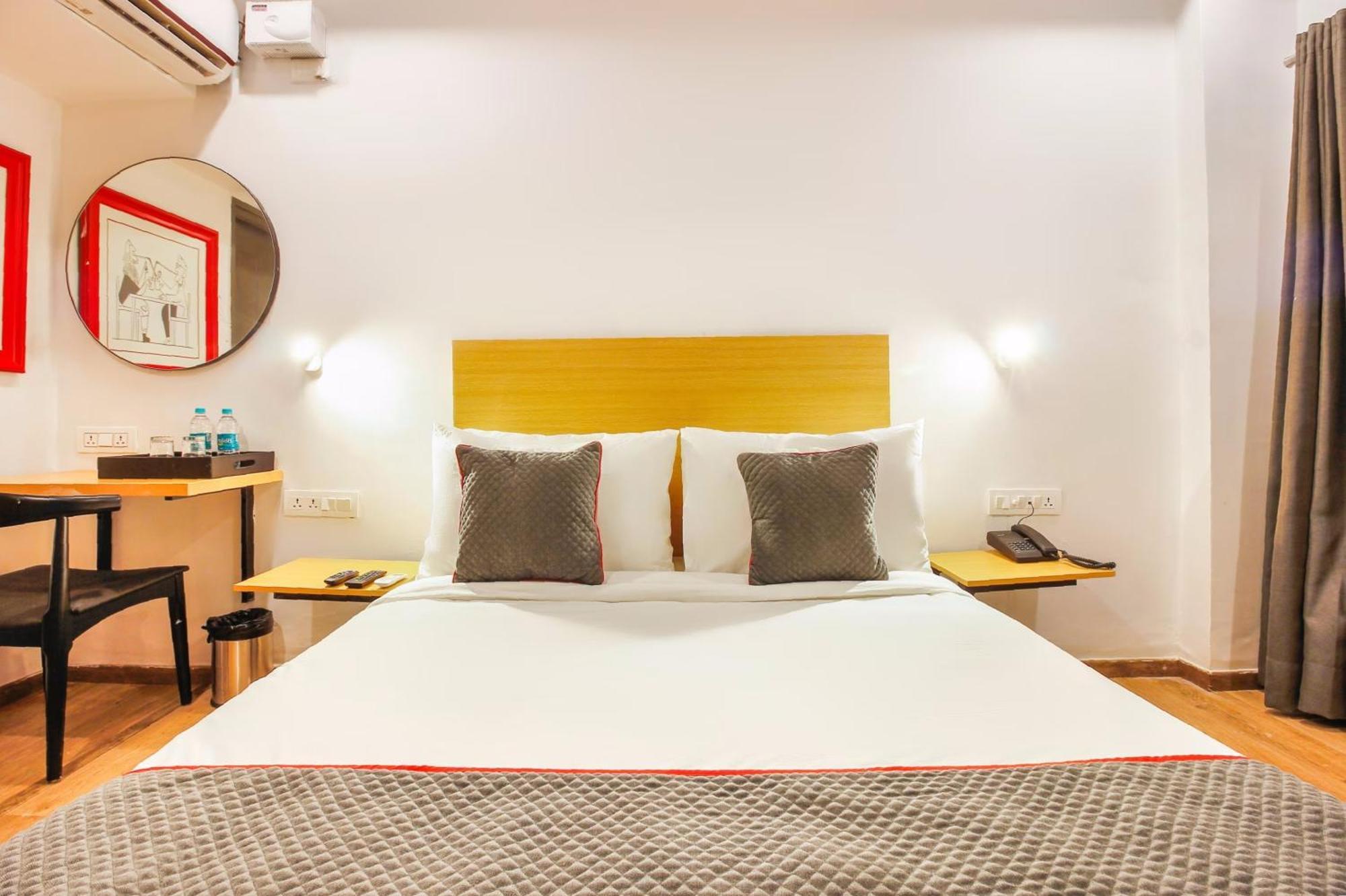 Hotel Super Townhouse Rcc Sunrise Hajdarábád Exteriér fotografie
