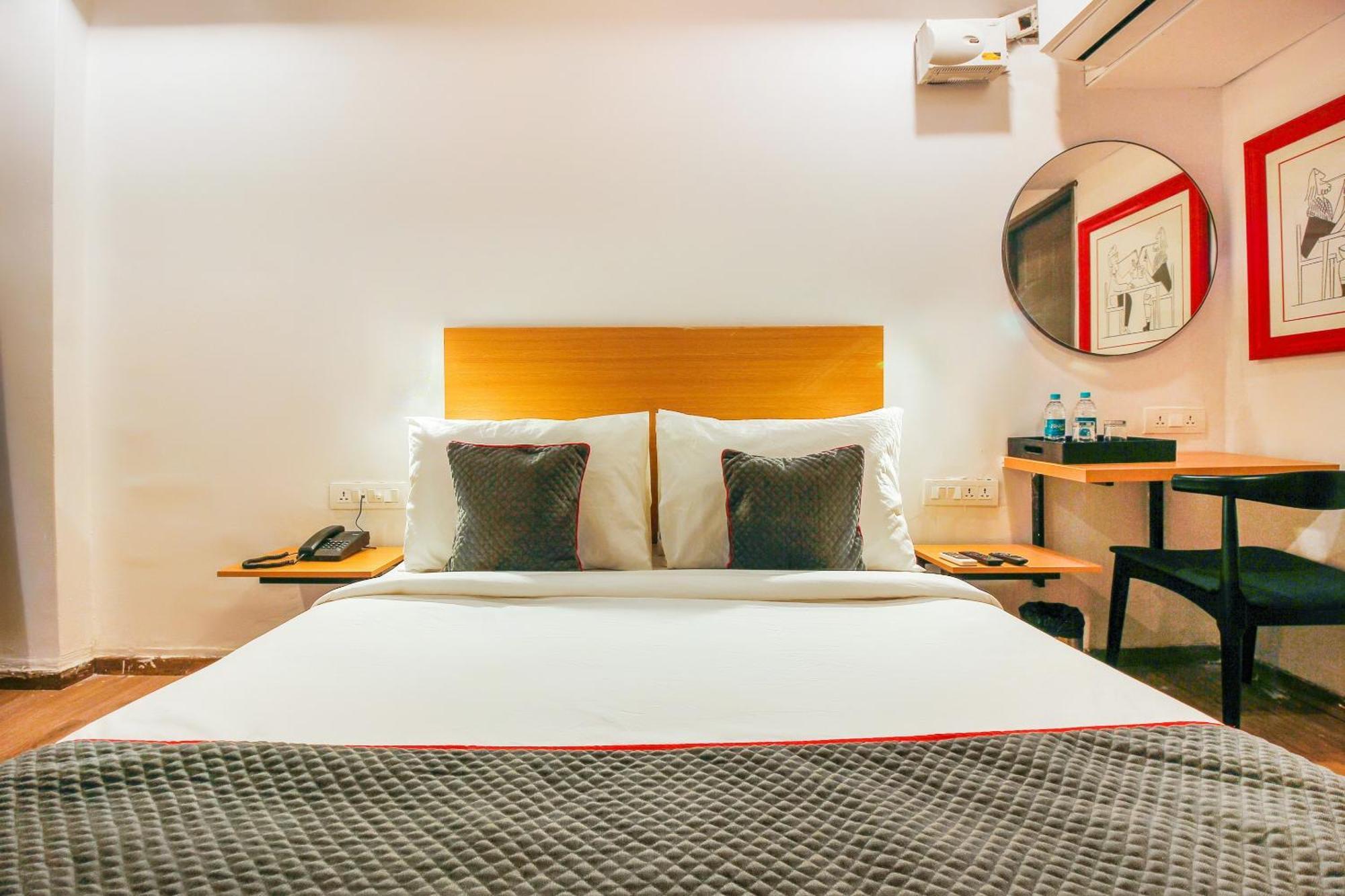 Hotel Super Townhouse Rcc Sunrise Hajdarábád Exteriér fotografie