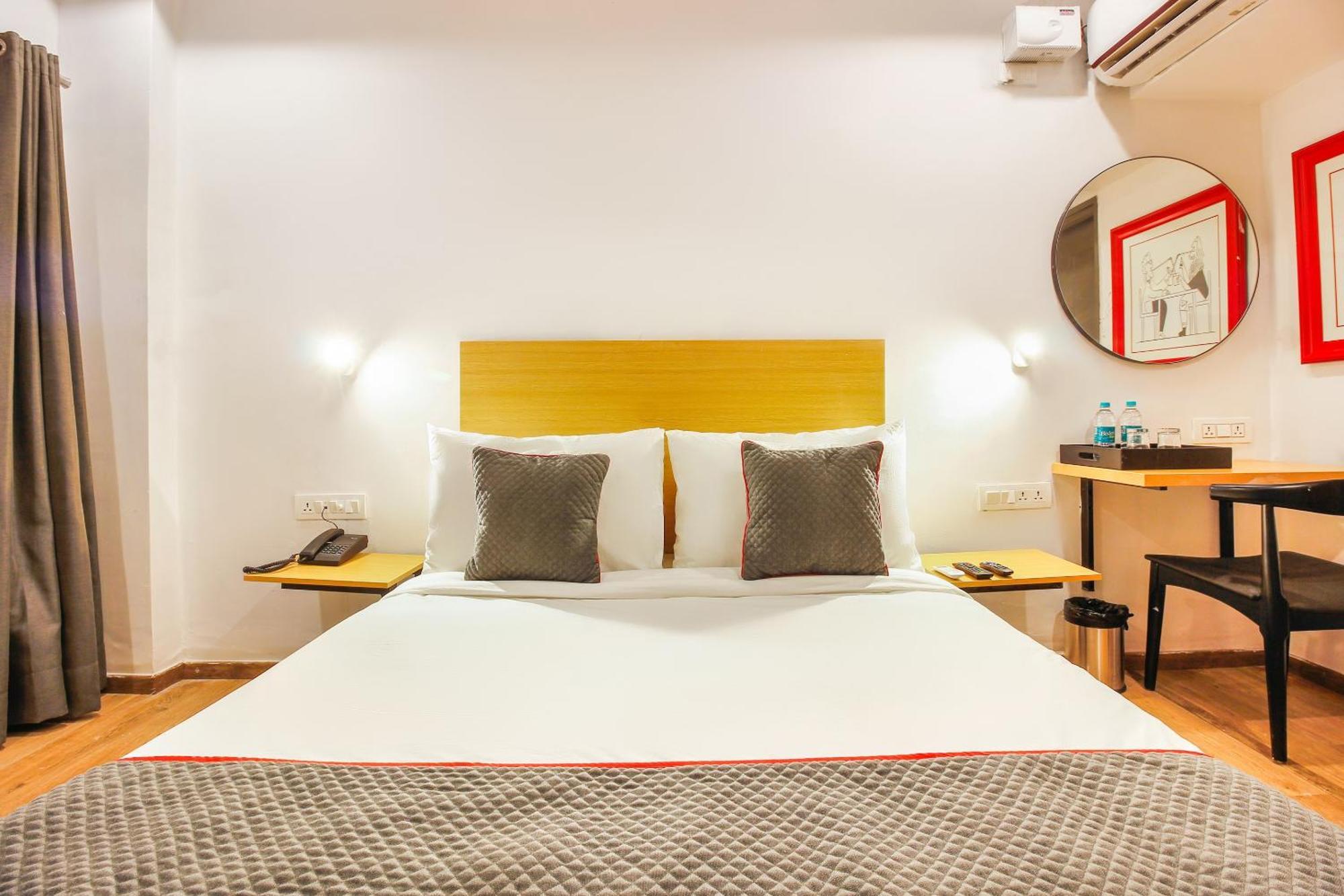 Hotel Super Townhouse Rcc Sunrise Hajdarábád Exteriér fotografie